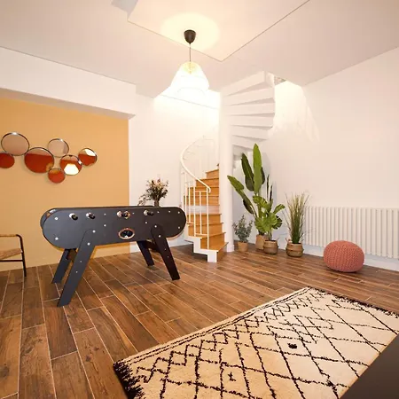 Luxury Near Tour Eiffel Parigi