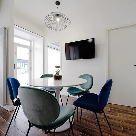 Luxury Near Tour Eiffel * Parigi